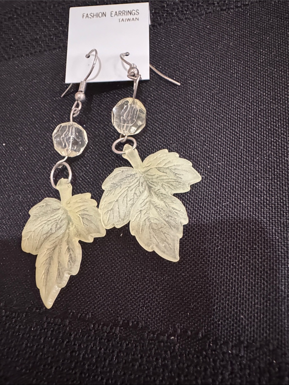 Vintage Pale Green Leaf Dangle Earrings